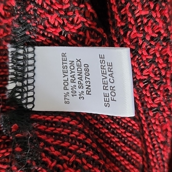 Cato black and red open front duster - Picture 13 of 14